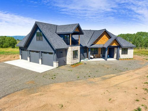 2-13901 Sky View Ct, McCall, ID, 83638-7733 | Card Image