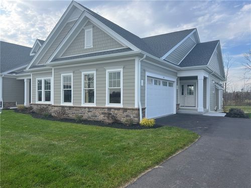 237 Cos Grande Hts, Rochester, NY, 14618-2672 | Card Image