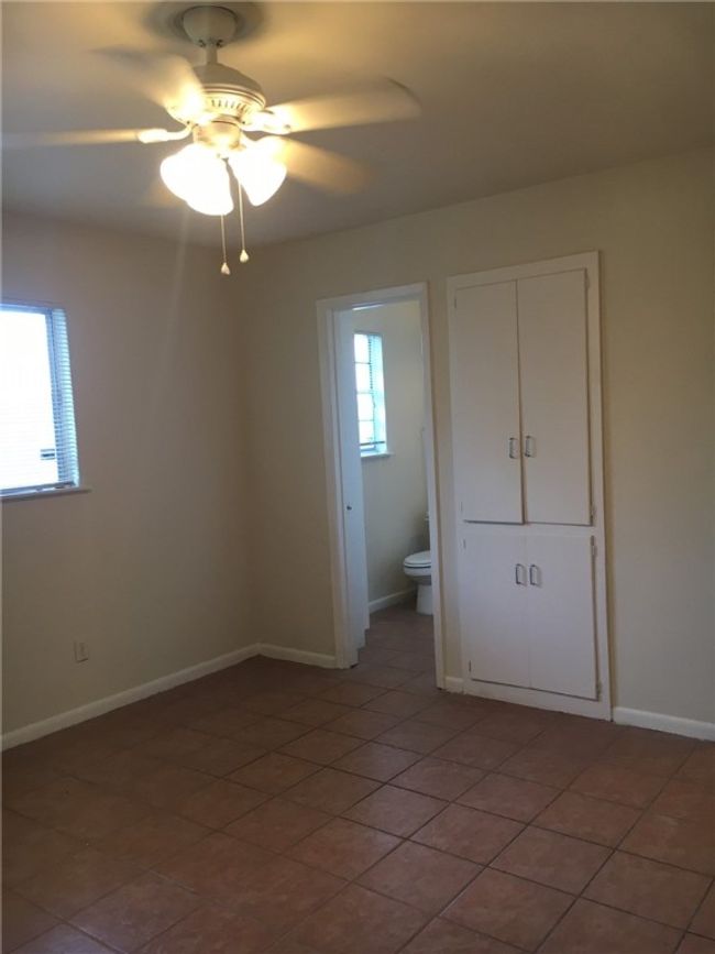 APT-5 - 5213 Joe Sayers Ave, Condo with 1 bedrooms, 1 bathrooms and 1 parking in Austin TX | Image 9