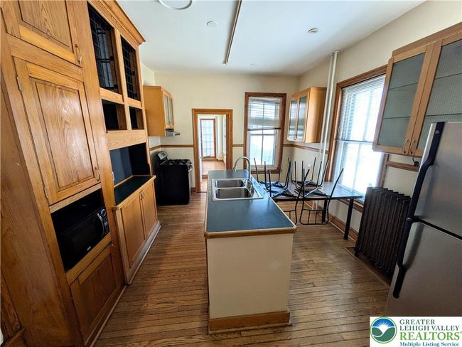 224 N 11 Th St, Townhouse with 4 bedrooms, 3 bathrooms and null parking in Allentown PA | Image 14