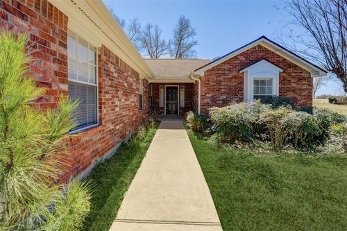 455 Cherry Hills Dr, Huntsville, TX, 77340 | Card Image