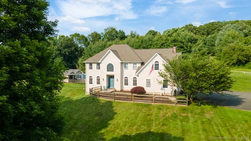 25 Curtiss Mdws, Woodbury, CT, 06798-3833 | Card Image