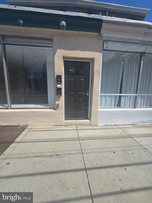 5-5925 Ridge Ave, PHILADELPHIA, PA, 19128-1613 | Card Image