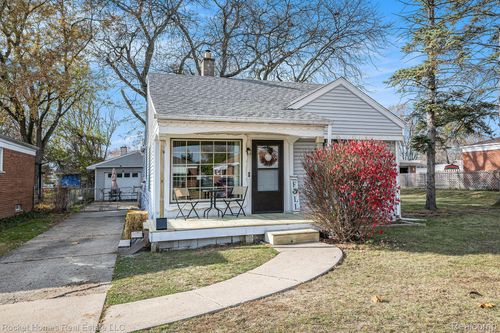 8241 Robindale Ave, Dearborn Heights, MI, 48127-1208 | Card Image