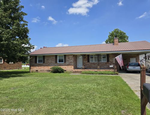 3927 Winchester Dr, Ayden, NC, 28513-7128 | Card Image