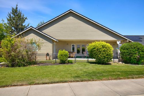4460 Sw Trevino Ct, Redmond, OR, 97756-1397 | Card Image