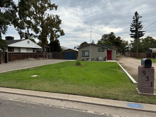 931 Park Avenue, Escalon, CA, 95320 | Card Image
