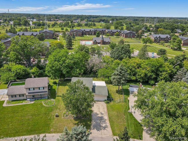 1190 Stonehenge Rd, House other with 3 bedrooms, 2 bathrooms and null parking in Flint MI | Image 19