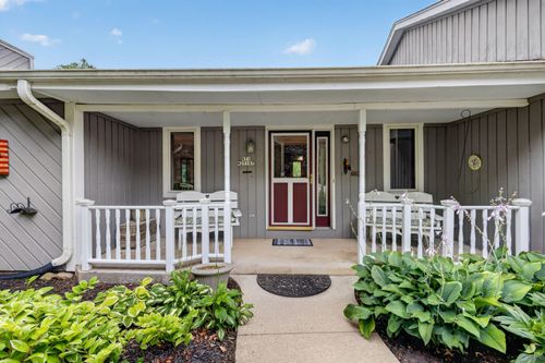 N71W27107 Meadow Wood Ln, Lisbon, WI, 53089-2339 | Card Image