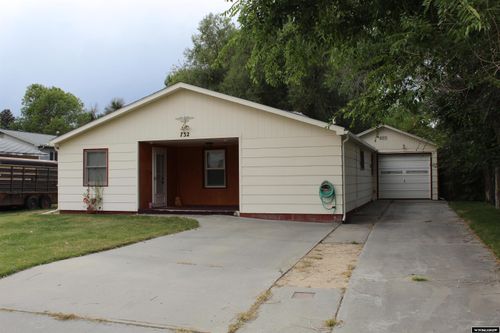 732 N Carrington Ave, Buffalo, WY, 82834-1528 | Card Image