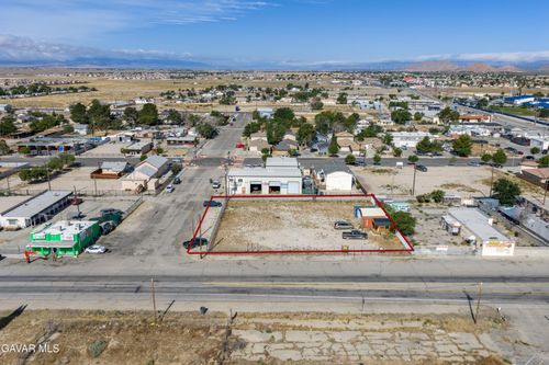 2909 Sierra Highway Highway, Rosamond, CA, 93560 | Card Image