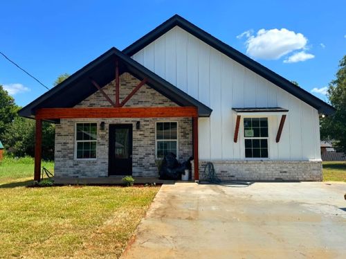 909 Lenox St, Waco, TX, 76704-1521 | Card Image
