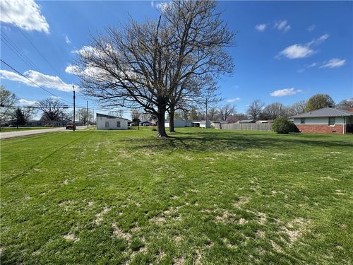 817 Glendale Ave, Tilton, IL, 61833-7943 | Card Image