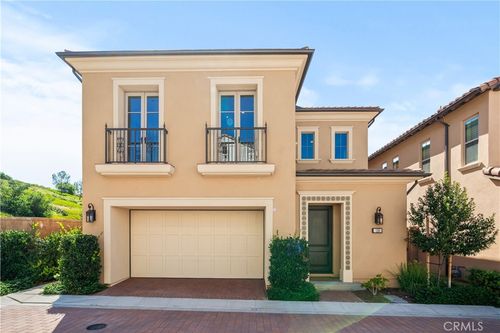 128 Spotted Quail, Irvine, CA, 92618-3517 | Card Image