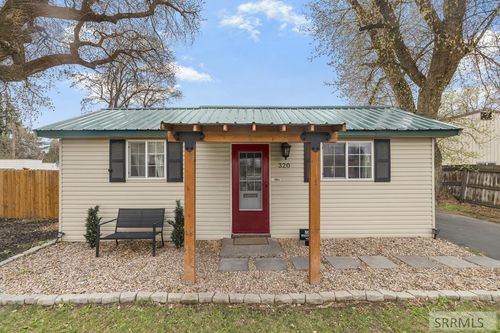 320 E 19th St, Idaho Falls, ID, 83404-6055 | Card Image
