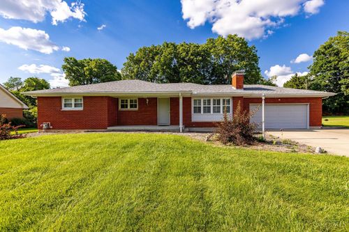 2086 Rolling Hills Boulevard, Fairfield, OH, 45014 | Card Image