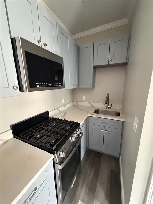 12-16 Magnolia Ave, Gloucester, MA, 01930-5144 | Card Image