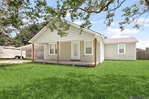 13930 Achord Ln, Walker, LA, 70785-8005 | Card Image