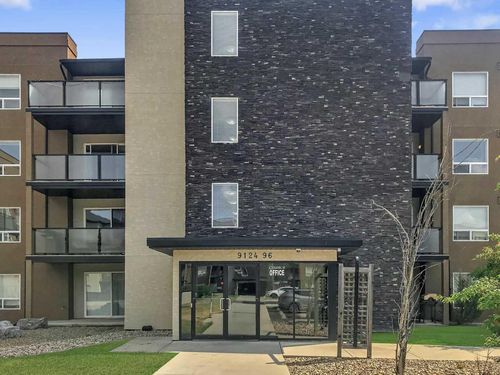 108-9124 96 Ave, Grande Prairie, AB, T8X0A1 | Card Image