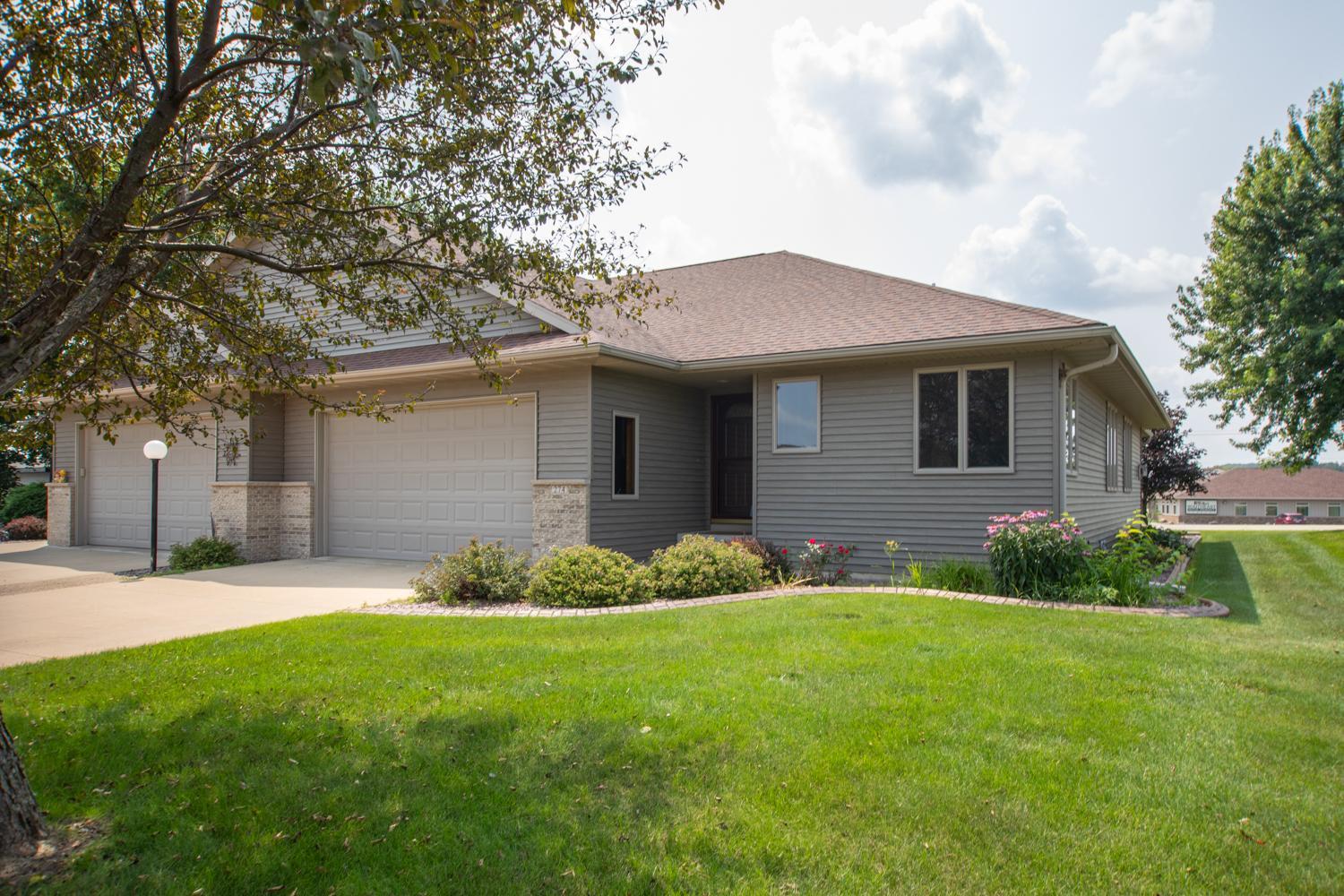 Dawn Ave, Saint Charles, MN 55972