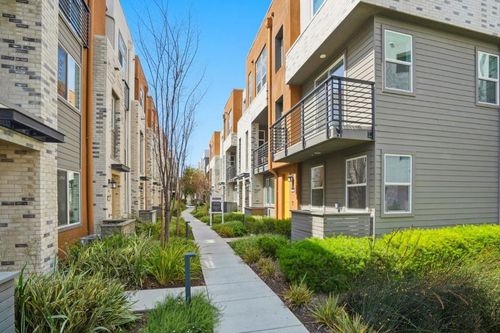 3380 Router Cmn, Fremont, CA, 94538-6265 | Card Image