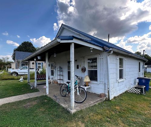 222 W Grissom Ave, Mitchell, IN, 47446-1828 | Card Image