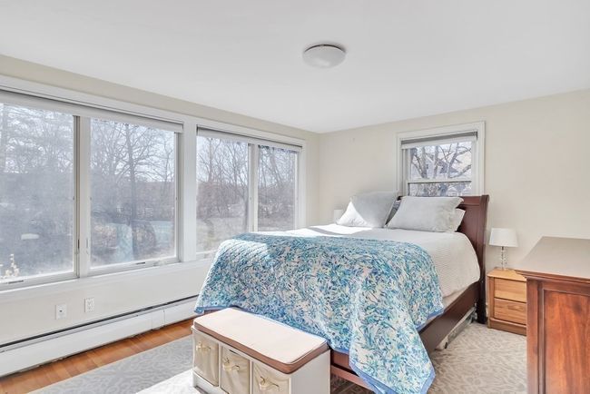 29 Brook St, House other with 4 bedrooms, 3 bathrooms and 4 parking in Wellesley MA | Image 13