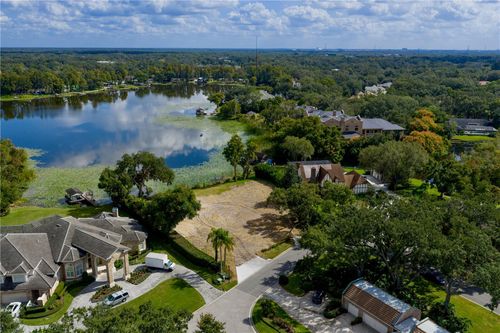 806 Taray De Avila, TAMPA, FL, 33613-1024 | Card Image
