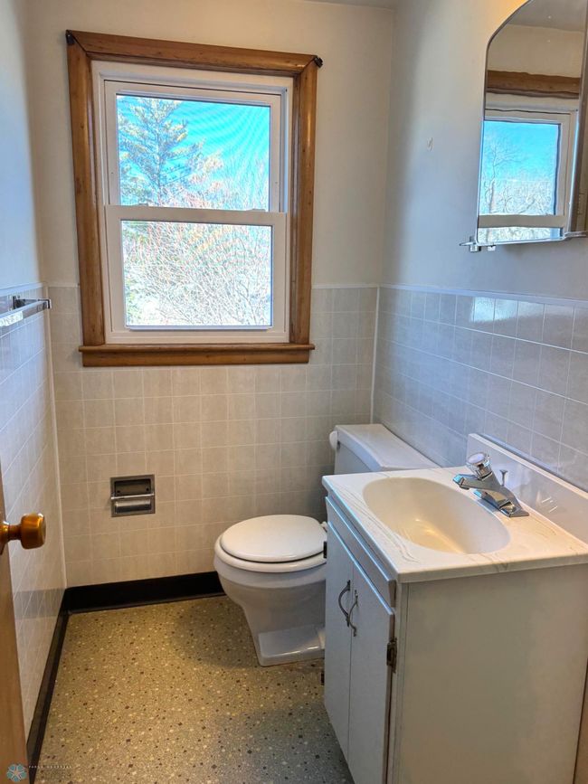 Extra closet space up | Image 24