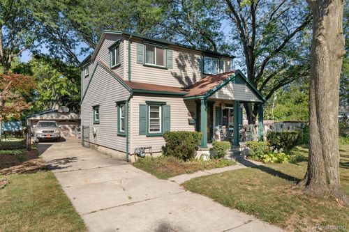 5656 Monroe St, Dearborn Heights, MI, 48125-2529 | Card Image