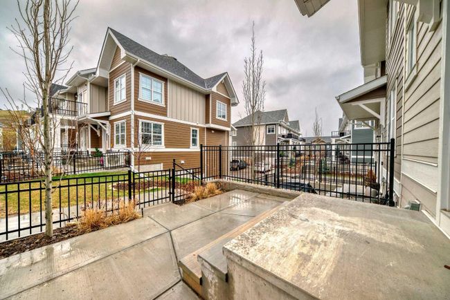 625 Cranbrook Walk Se, Home with 2 bedrooms, 2 bathrooms and 2 parking in Calgary AB | Image 35