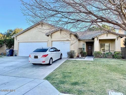 2018 Brennan Ct, Lancaster, CA, 93536-6726 | Card Image