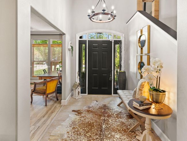 Foyer | Image 9