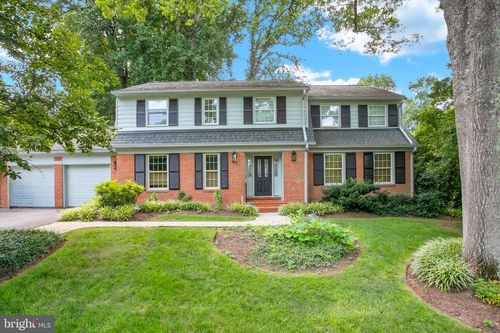 1212 Old Stable Rd, MCLEAN, VA, 22102-2419 | Card Image