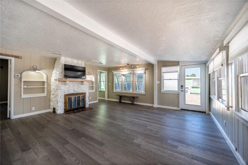115 124th Ave W, TREASURE ISLAND, FL, 33706-5035 | Card Image