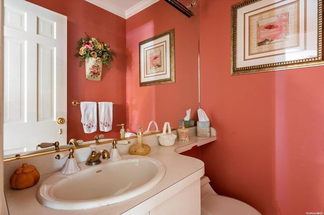 16 Coptor Ct, House other with 4 bedrooms, 3 bathrooms and null parking in Huntington NY | Image 12
