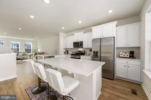 472 Monte Farm Rd, Mount Laurel, NJ, 08054-1451 | Card Image