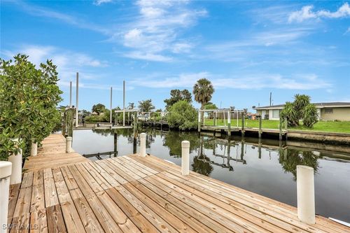 341 Duxbury Ave, PORT CHARLOTTE, FL, 33952-8332 | Card Image