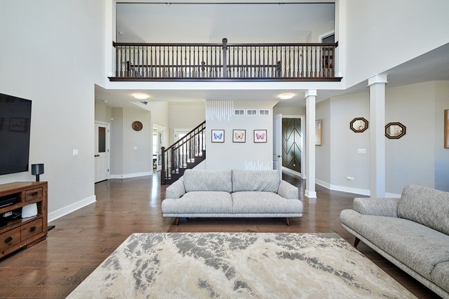 4311 Carpenter Rd, House other with 5 bedrooms, 5 bathrooms and 6 parking in Naperville IL | Image 15