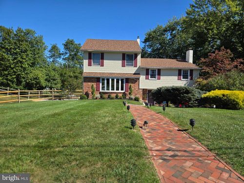 65 Witherington Dr, HOLLAND, PA, 18966-1729 | Card Image