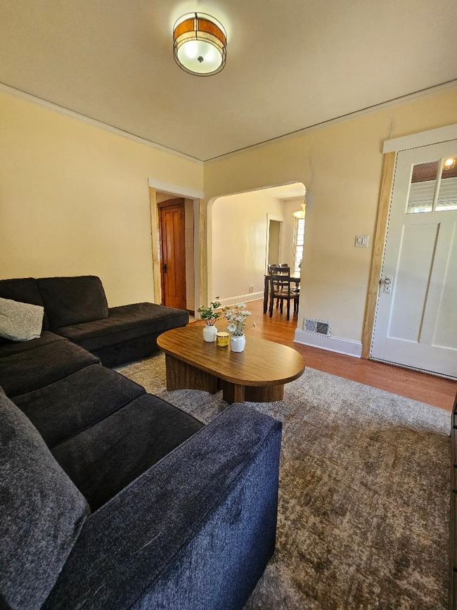 5626 N Mcvicker Ave, House other with 3 bedrooms, 1 bathrooms and 2 parking in CHICAGO IL | Image 7