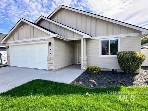 52 Sunset Dr, Ontario, OR, 97914-2015 | Card Image