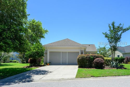 152 Lazy Daisy Dr, Bluffton, SC, 29909-5105 | Card Image