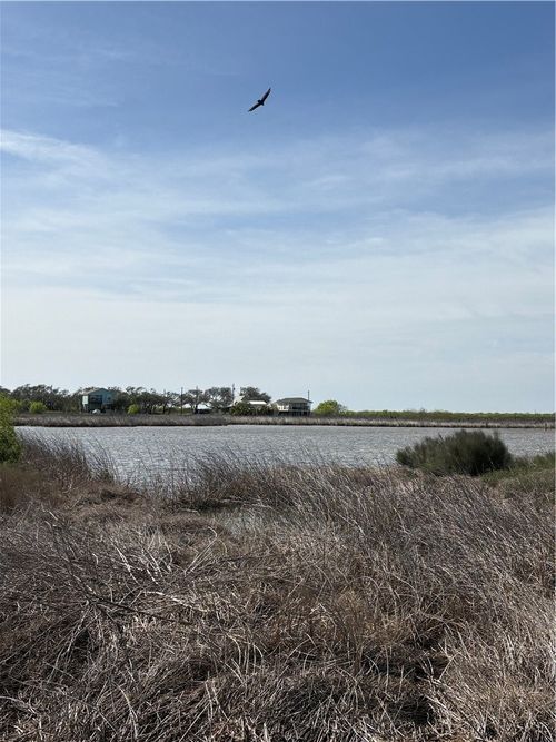 588 Sherwood Dr, Rockport, TX, 78382 | Card Image
