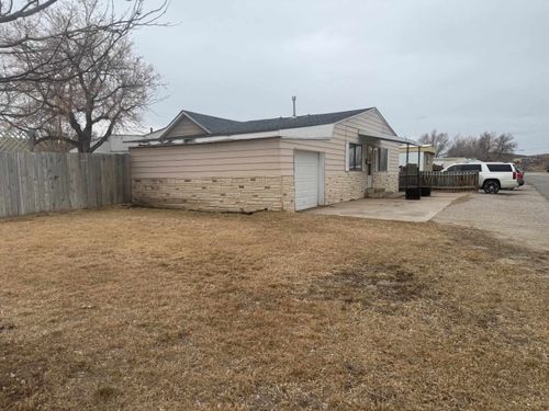 120 E Water St, Rawlins, WY, 82301-6343 | Card Image