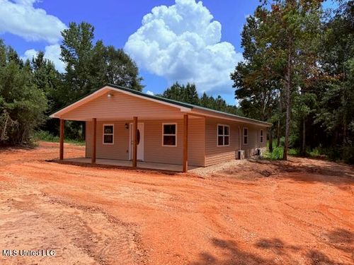 1058 Kokomo Road, Kokomo, MS, 39643 | Card Image