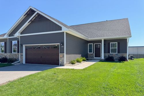 r-532 Anjali Court, Sycamore, IL, 60178 | Card Image
