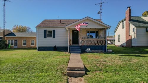 1745 S Linden Ave, Alliance, OH, 44601-4327 | Card Image