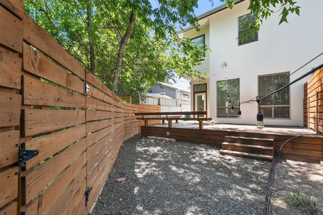 B - 2209 Thornton Rd, Condo with 3 bedrooms, 3 bathrooms and 2 parking in Austin TX | Image 22