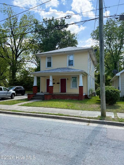 303 Paris Ave, Greenville, NC, 27834-3824 | Card Image